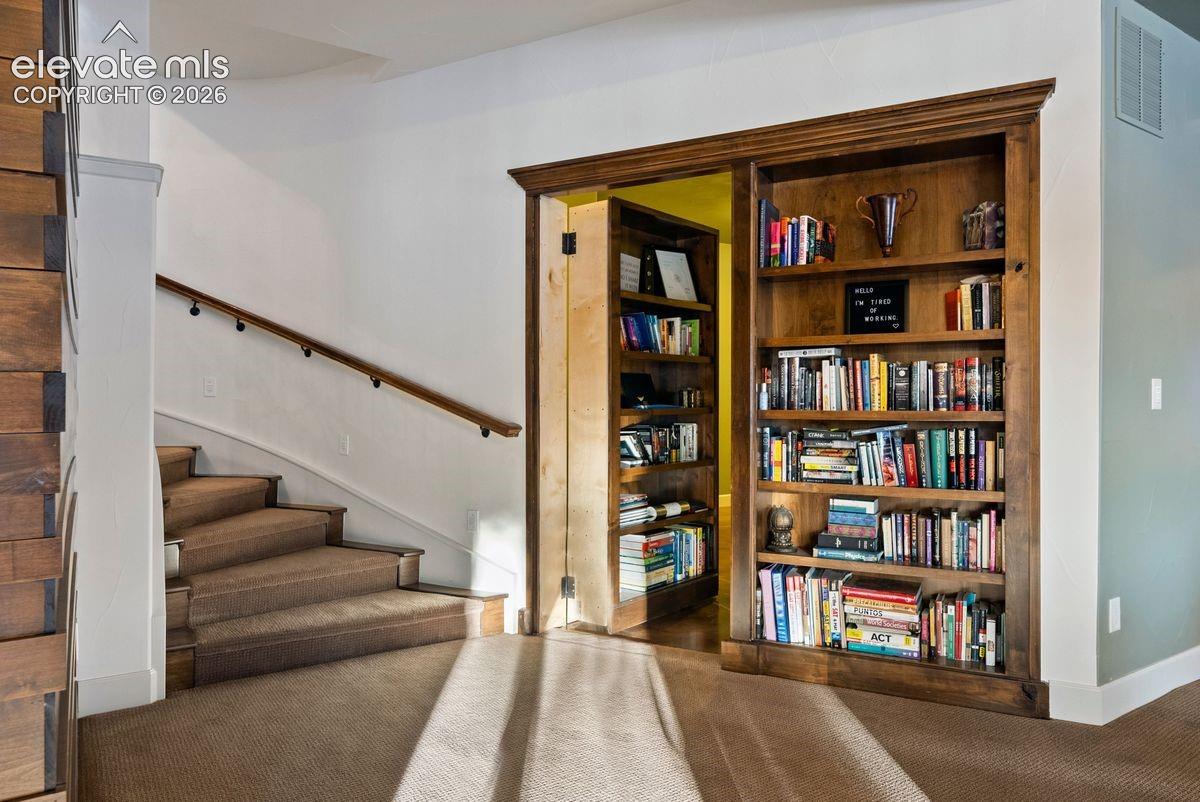 Photo 16 of 4455 Foxchase Way, Colorado Springs