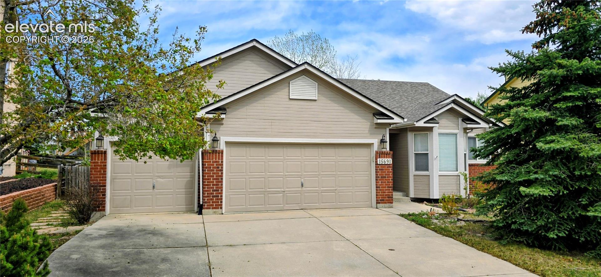 Featured Homes Featured Homes