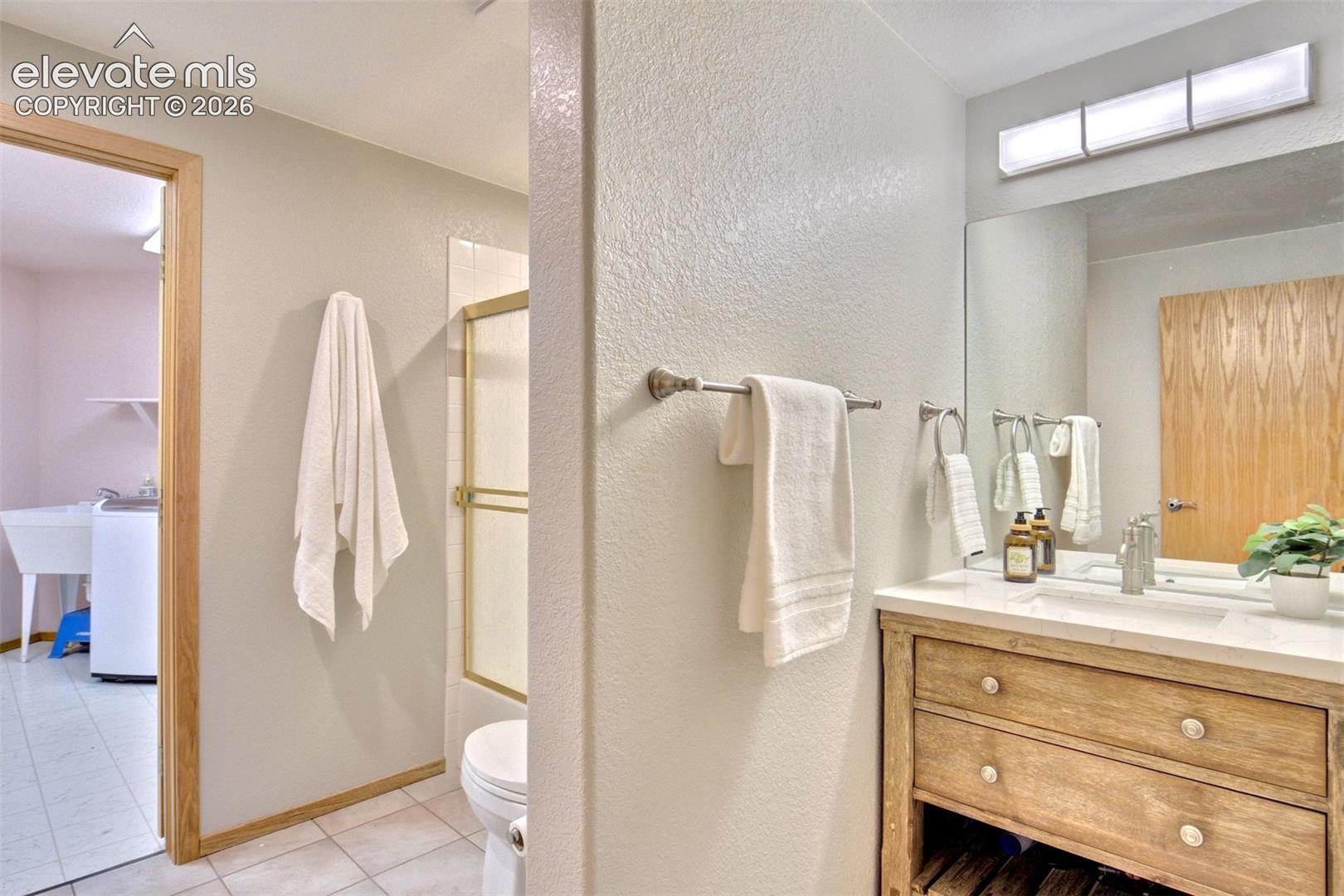 Full Bathroom-basement