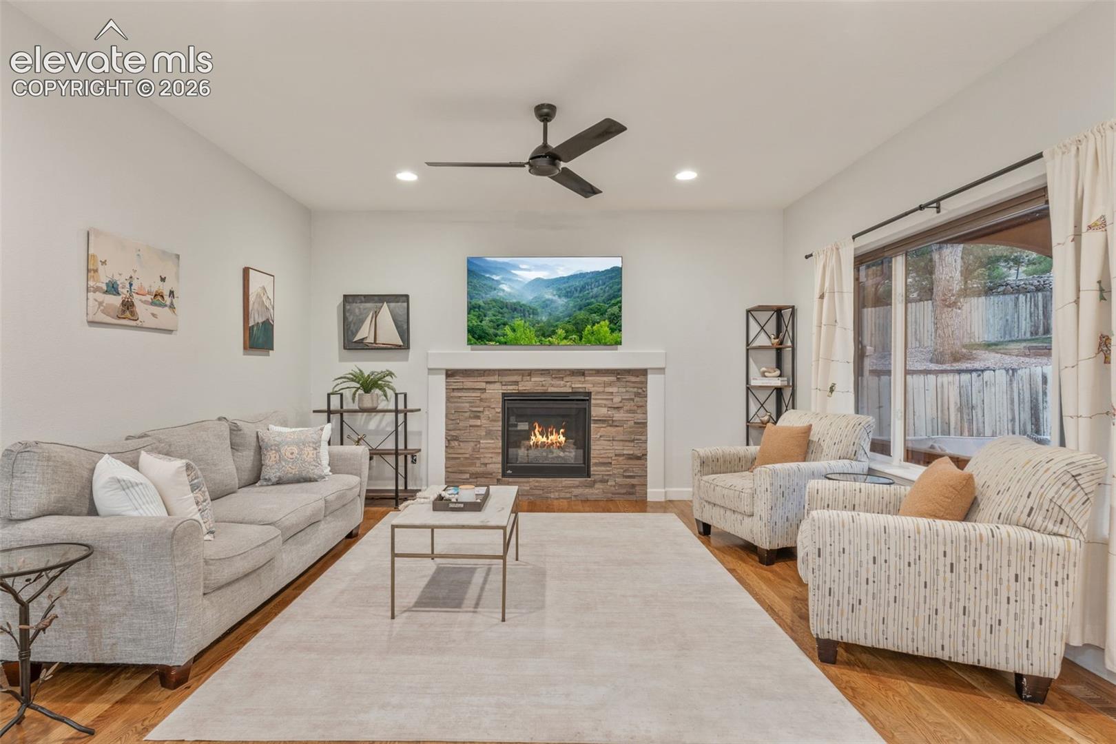 Photo 8 of 2132 Glenn Street, Colorado Springs