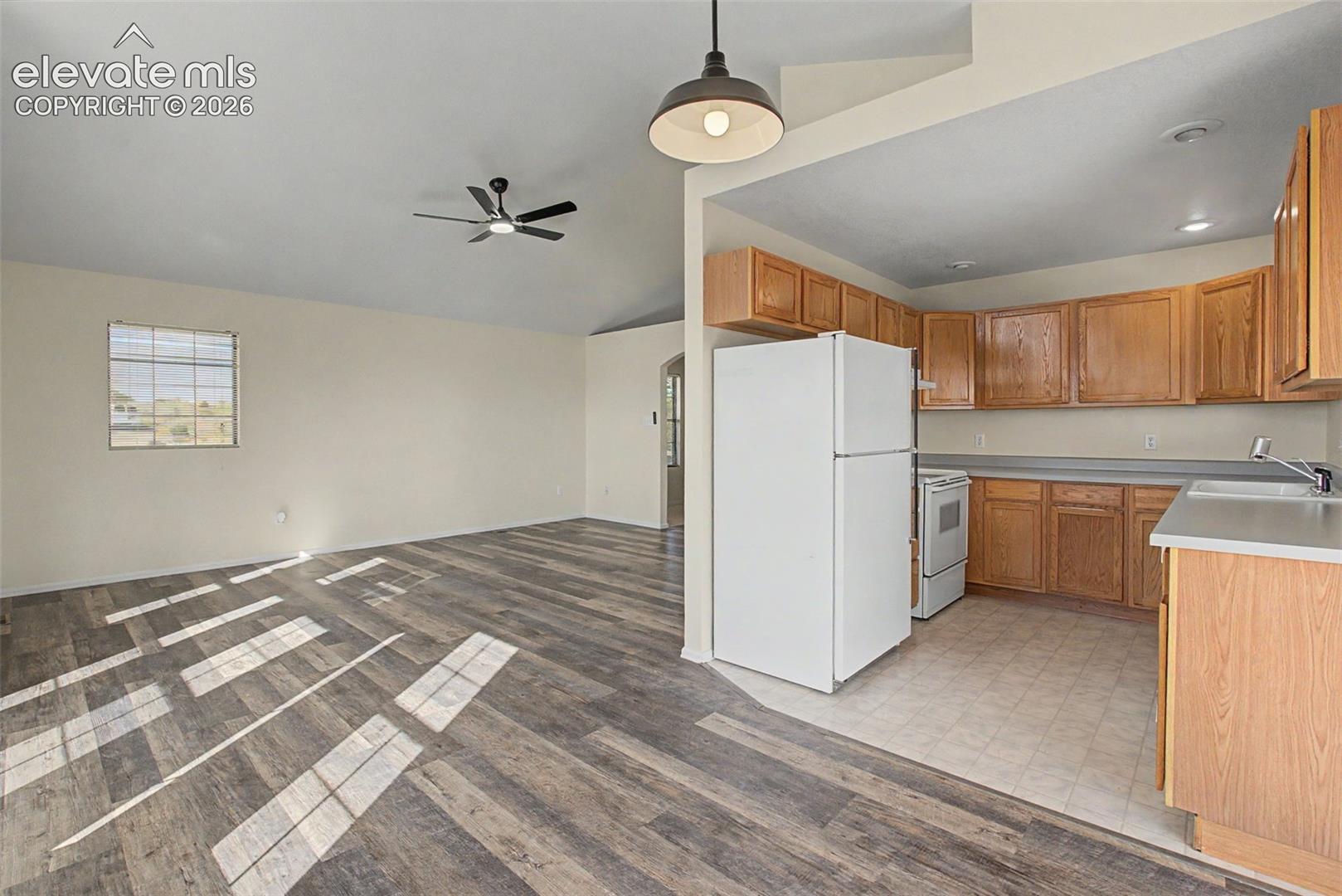 Photo 9 of 242 W Del Ray Drive, Pueblo West