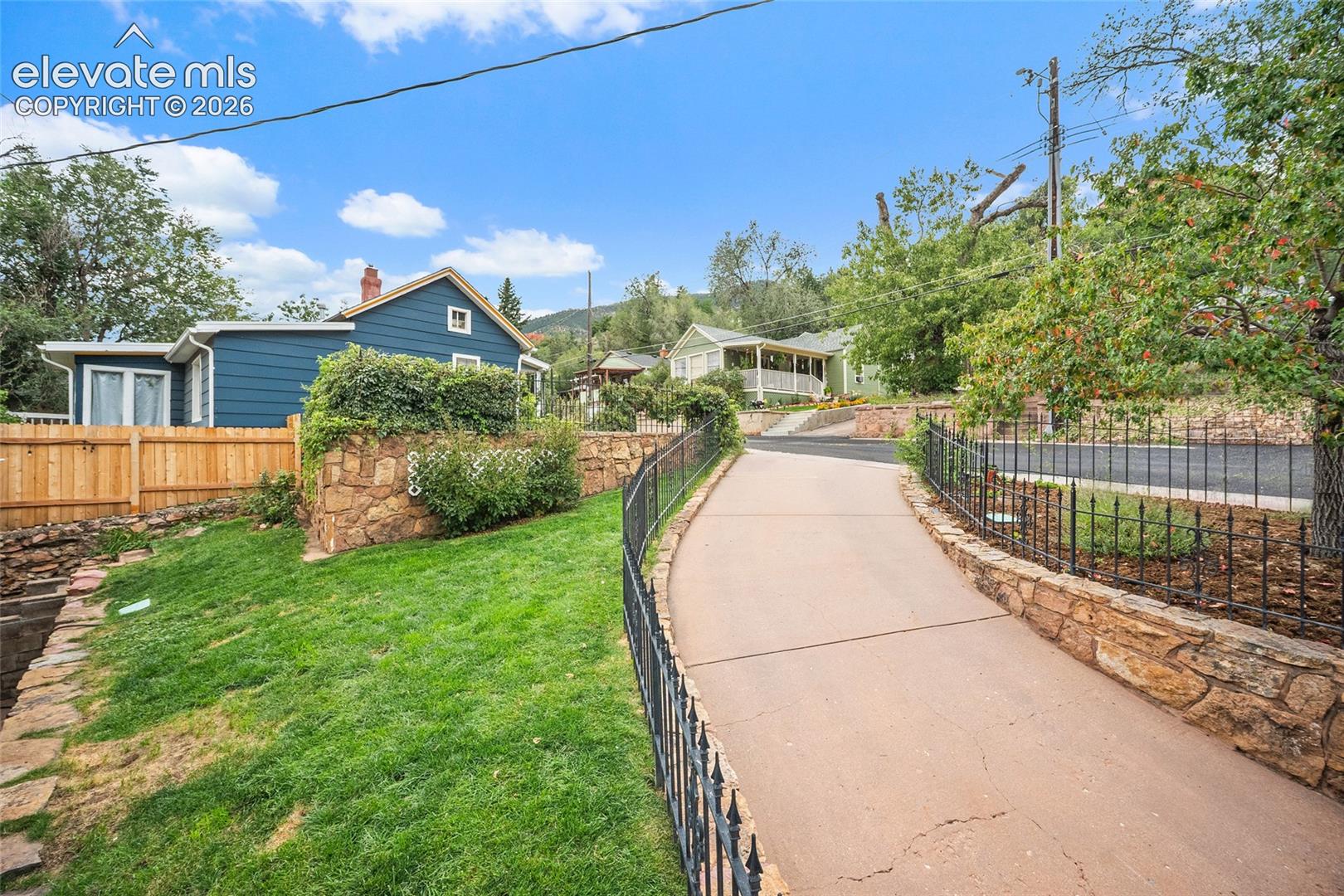 Photo 11 of 7 Waltham Avenue, Manitou Springs