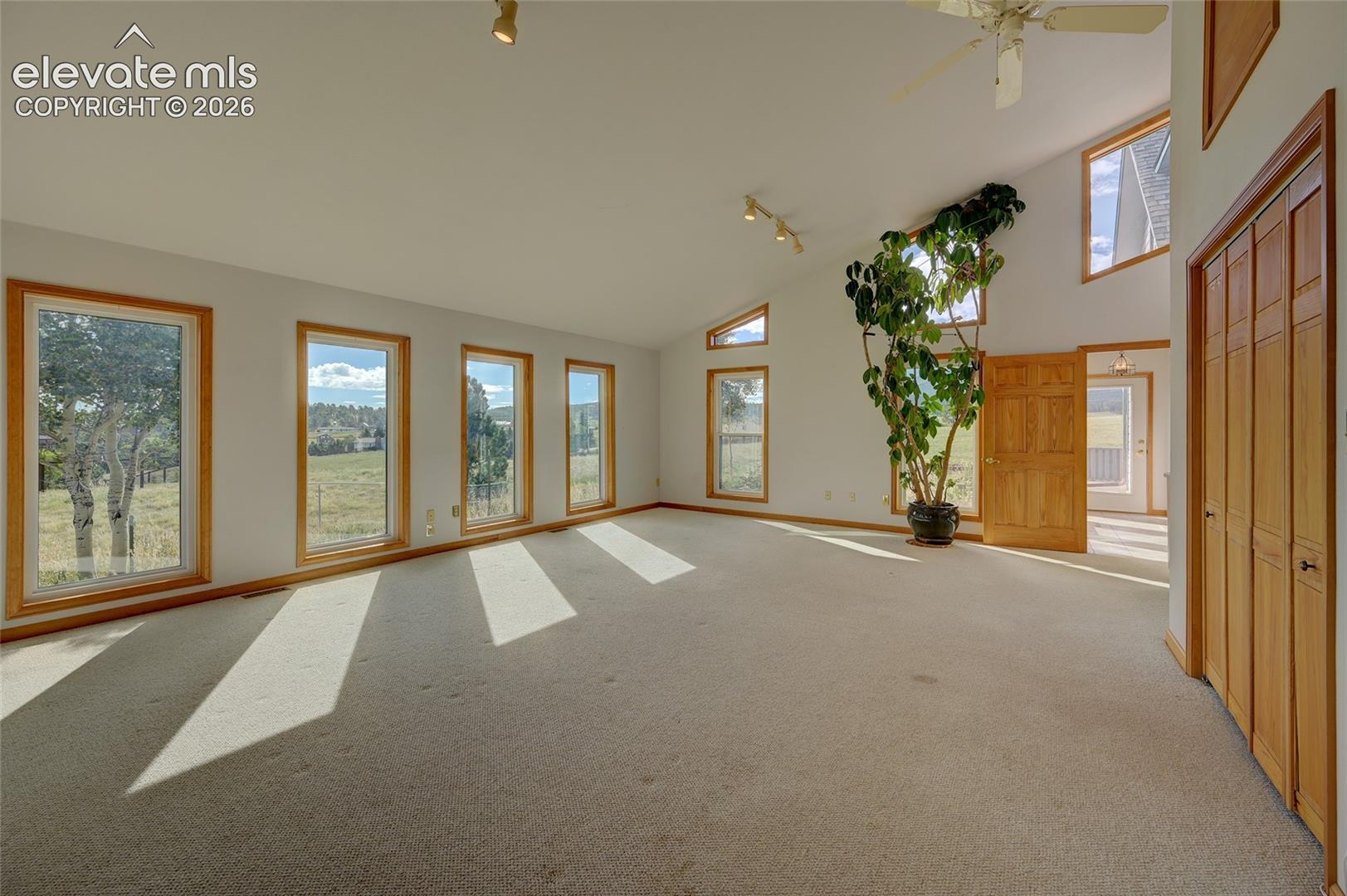 Photo 11 of 32 Dartmouth Place, Woodland Park