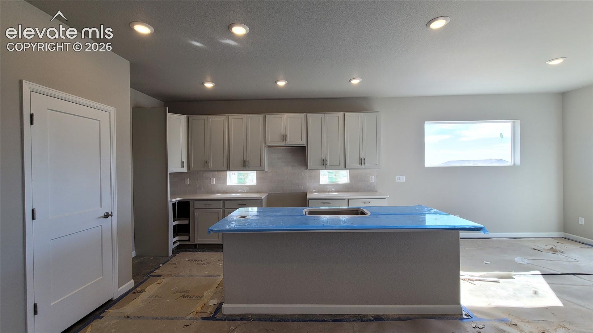 Photo 11 of 9452 Simper Heights, Colorado Springs