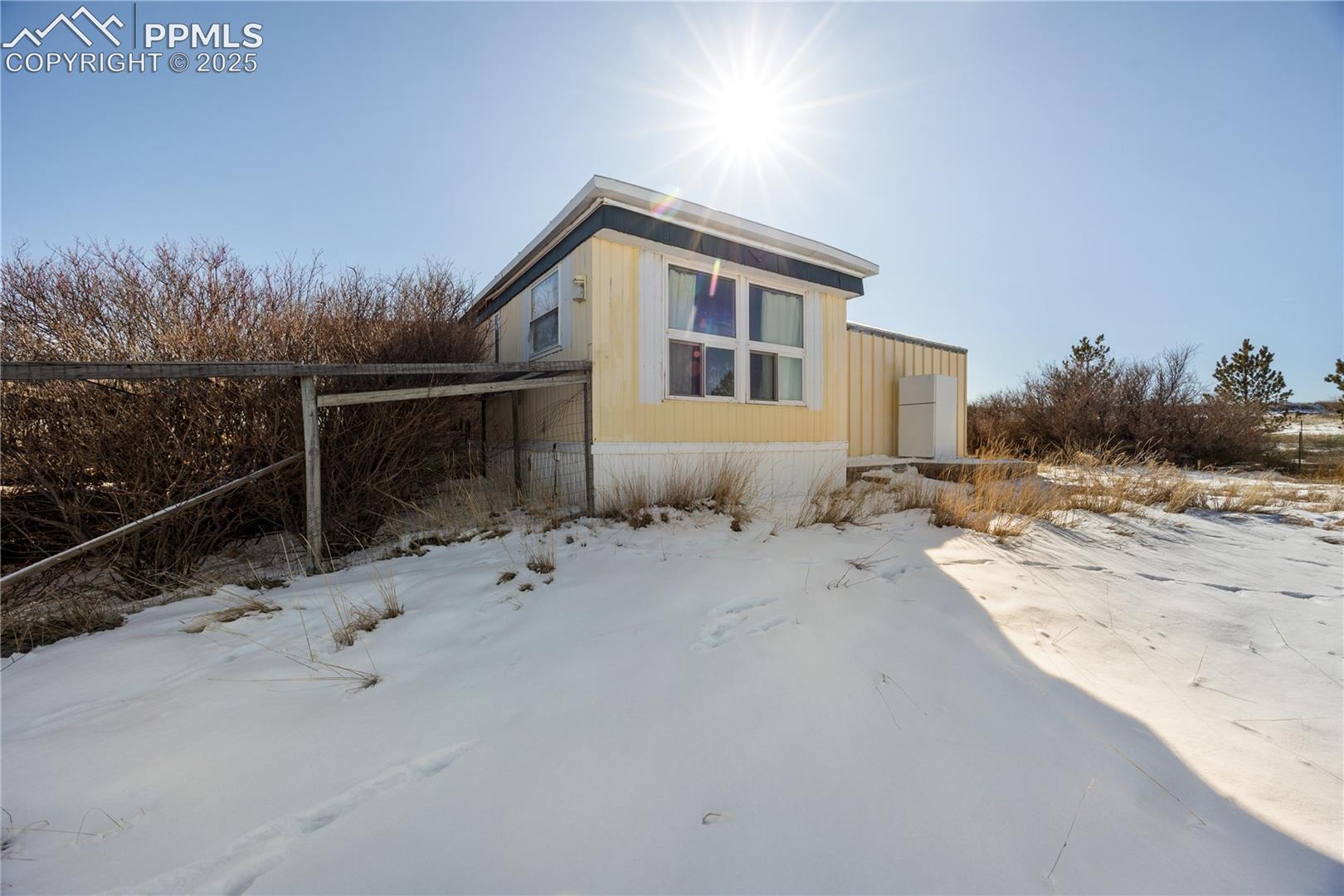 720 N Enoch Rd, Colorado Springs, CO 80930