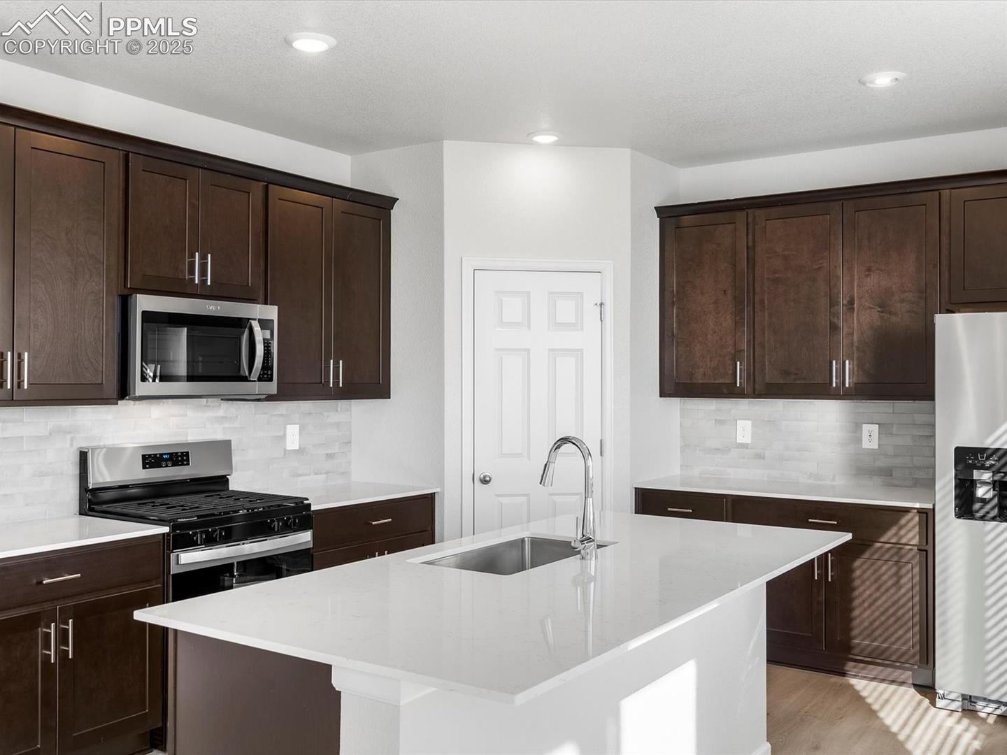 13255 Valley Peak Dr, Peyton, CO 80831