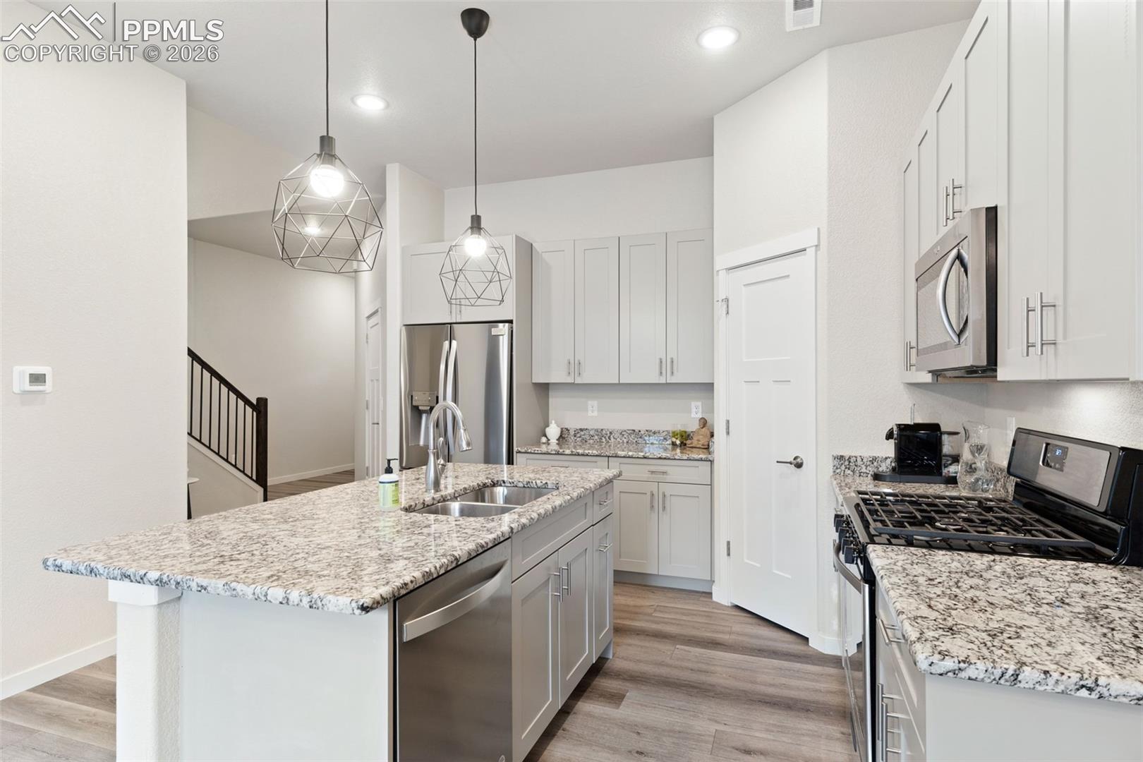 Photo 6 of 5690 Villa Lorenzo Drive, Colorado Springs
