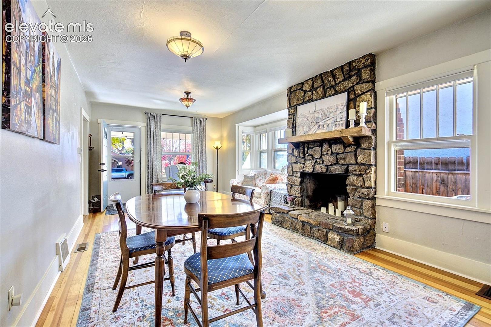 Photo 5 of 1014 E Willamette Avenue, Colorado Springs