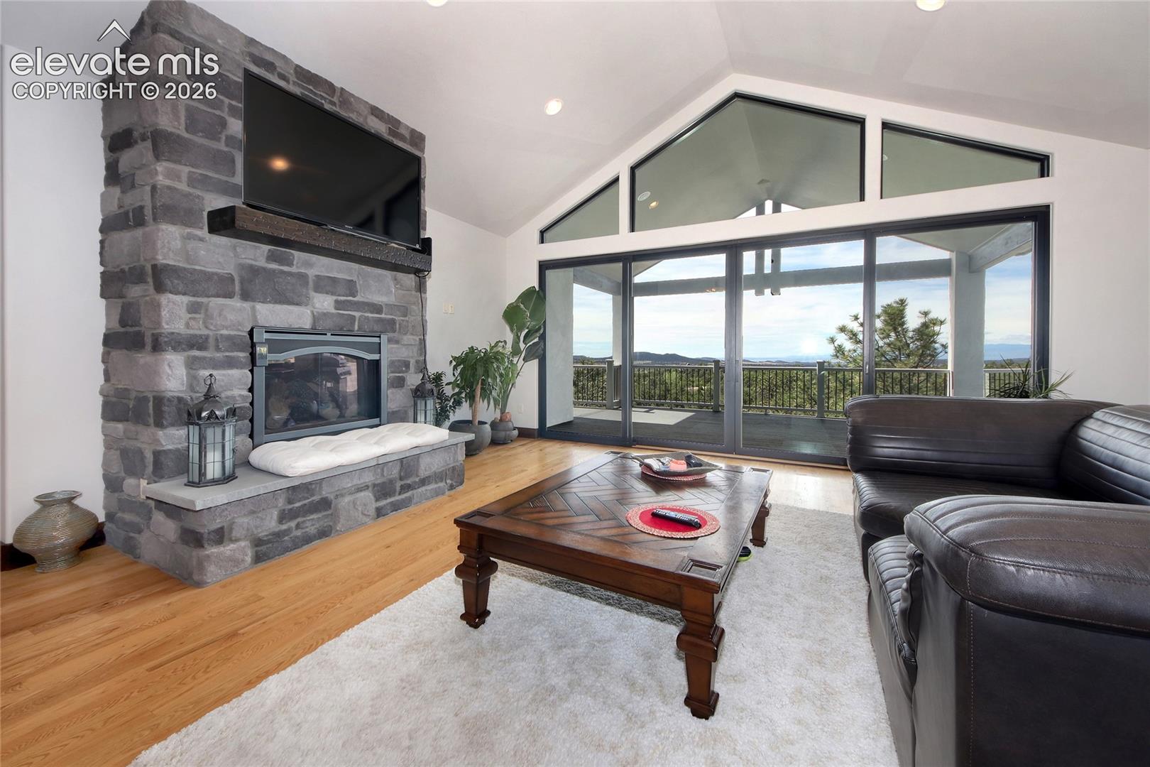 Photo 7 of 4440 Tierra Rojo Drive, Colorado Springs