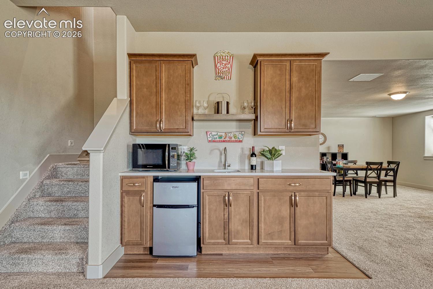 Basement wet bar