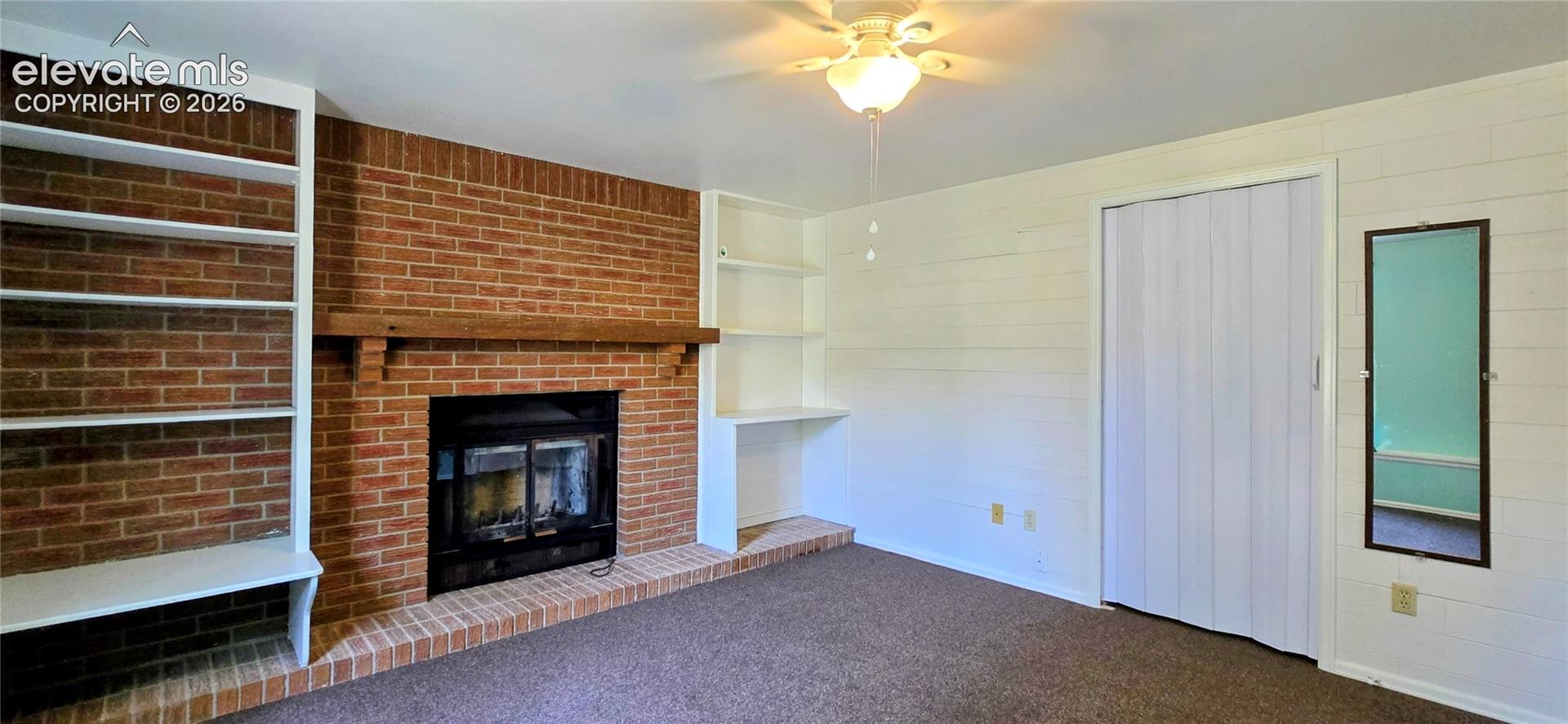 5476 Mosquito Pass Dr, Colorado Springs, CO 81917