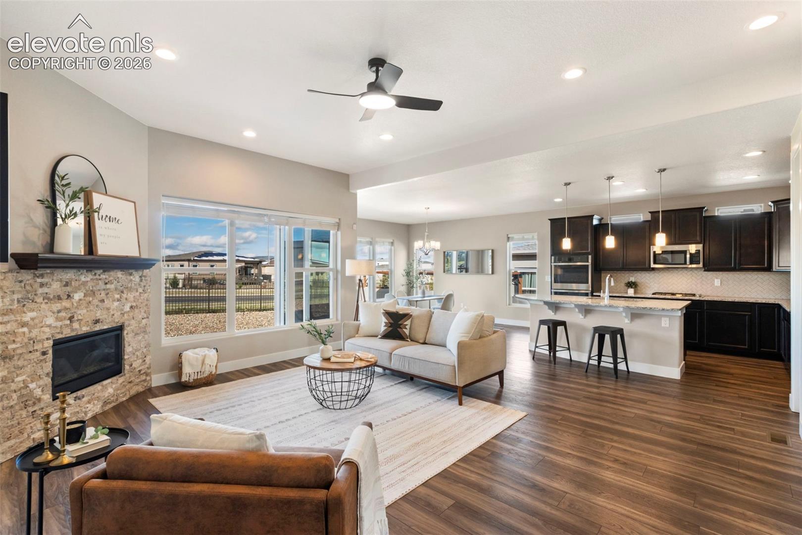 Photo 7 of 9833 Marble Canyon Way, Peyton