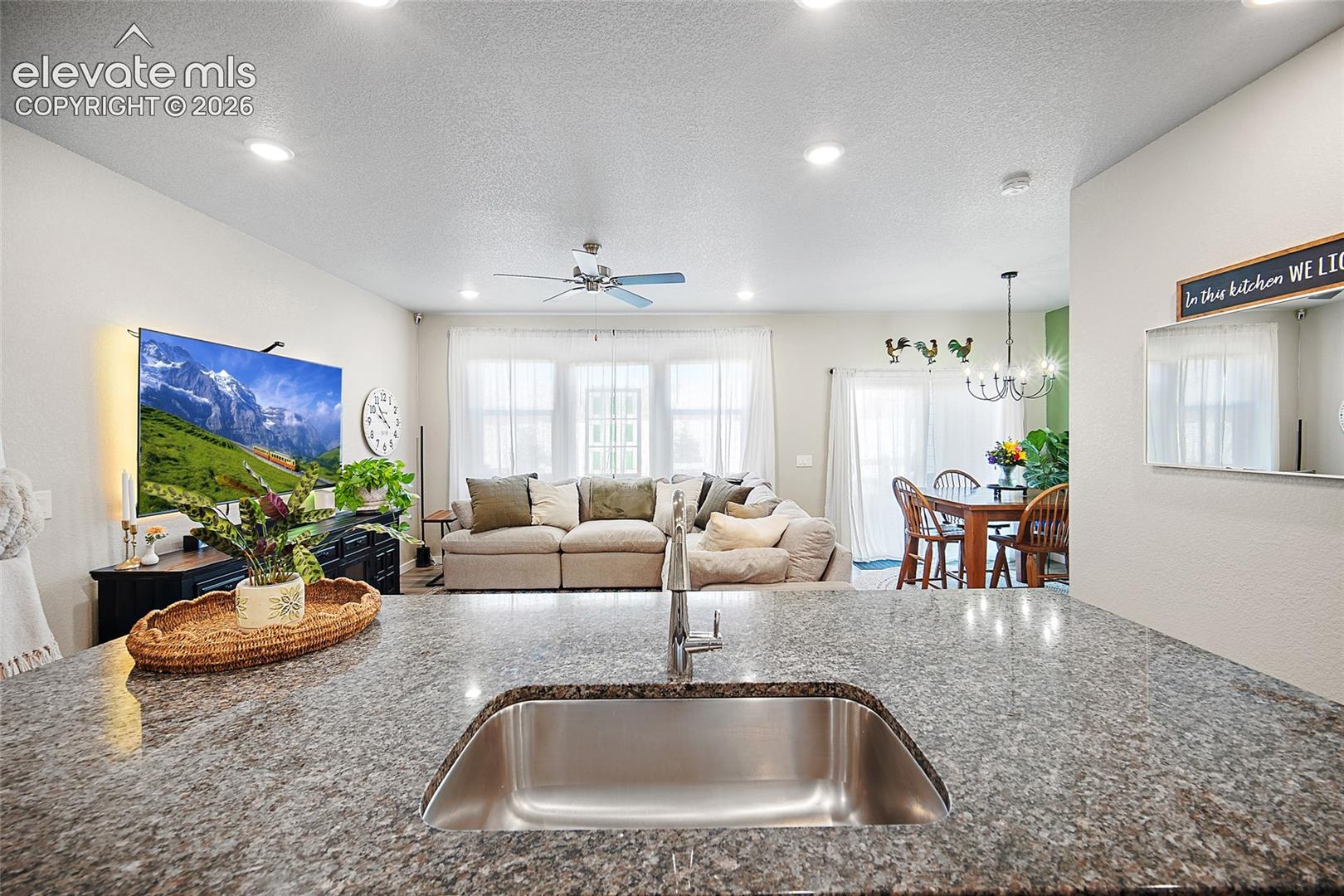 Photo 10 of 8122 Grey Bark Way, Colorado Springs