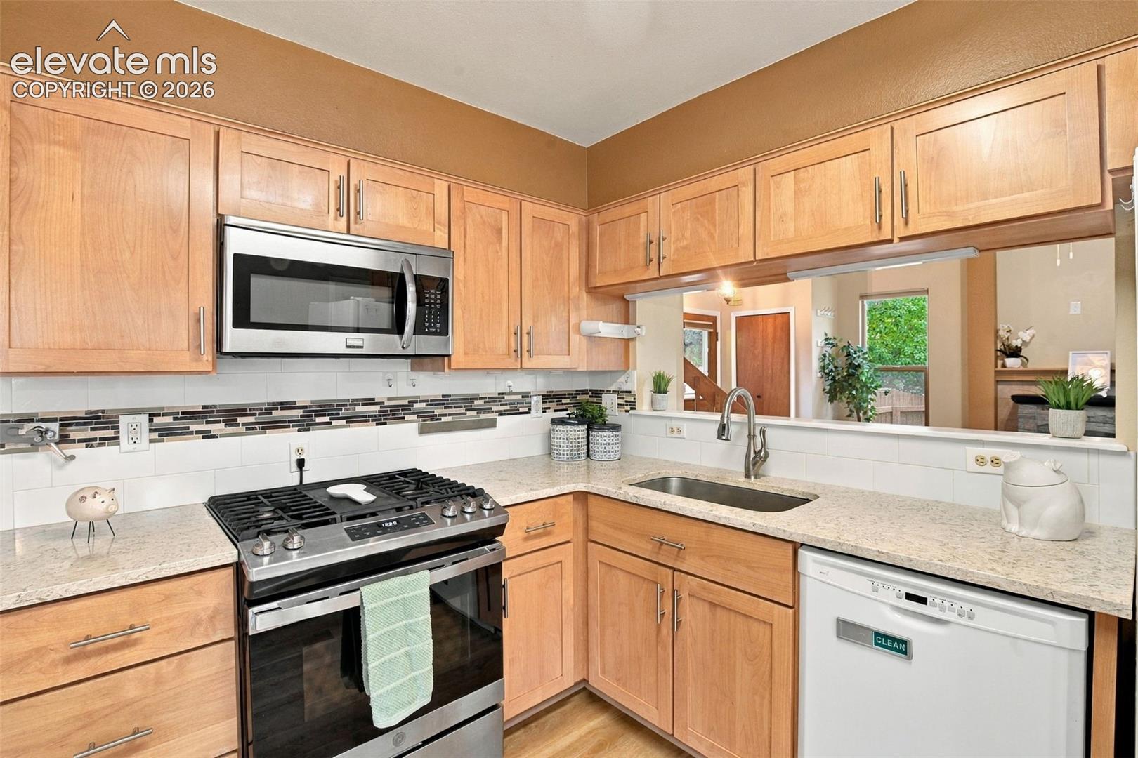Photo 13 of 5960 Chokecherry Drive, Colorado Springs
