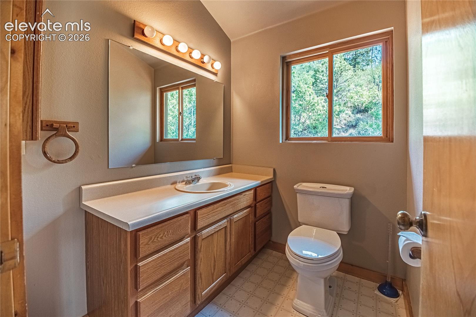 Upstairs bathroom