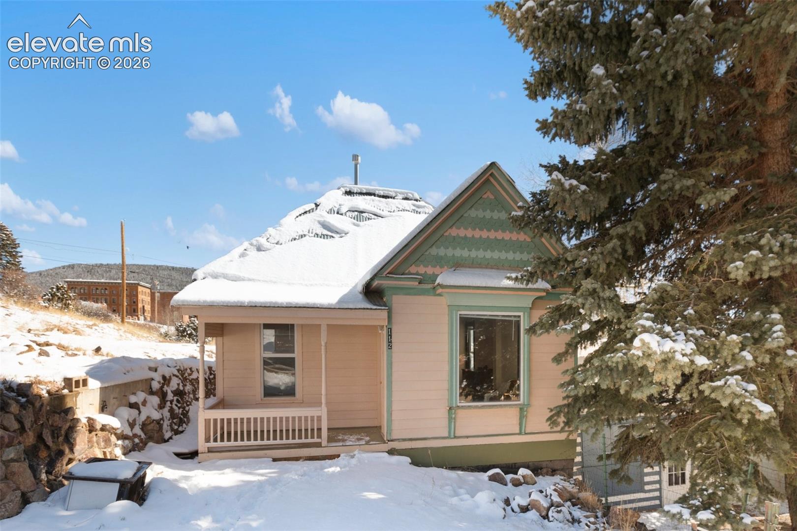 112 6th St, Victor, CO 80860