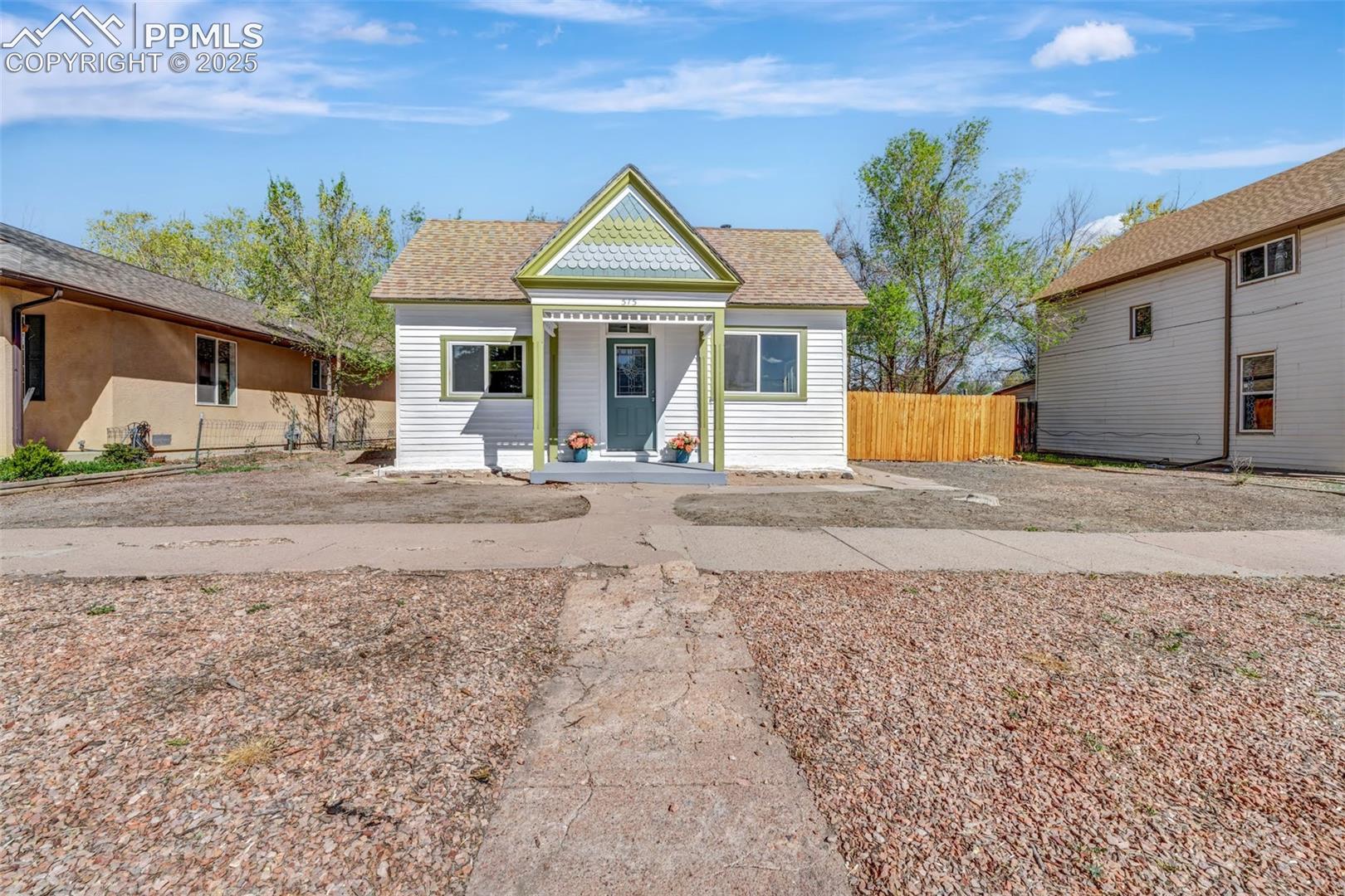 Featured Homes Featured Homes