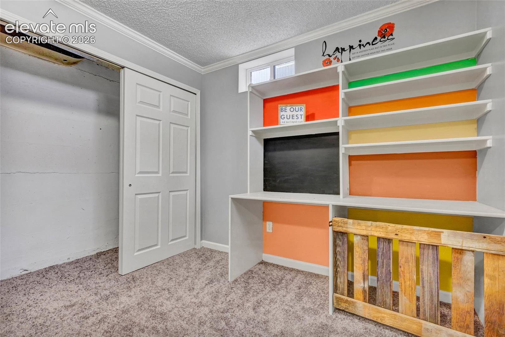 1617 Kiowa St, Colorado Springs, CO 80909
