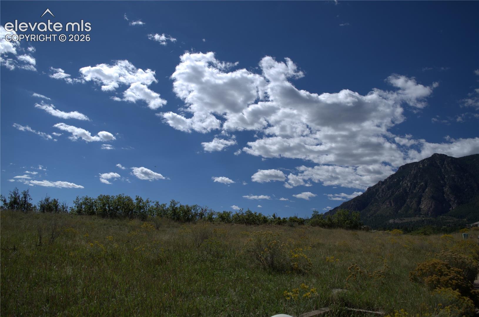 Photo 18 of 4815 Broadmoor Bluffs Drive, Colorado Springs