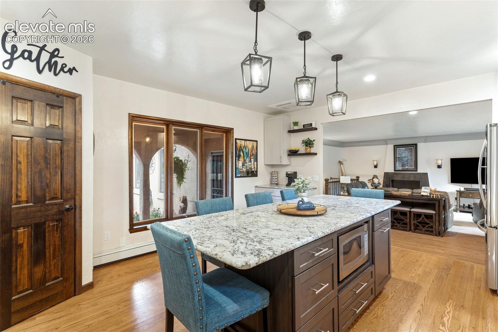 Photo 10 of 555 N Bear Paw Lane, Colorado Springs