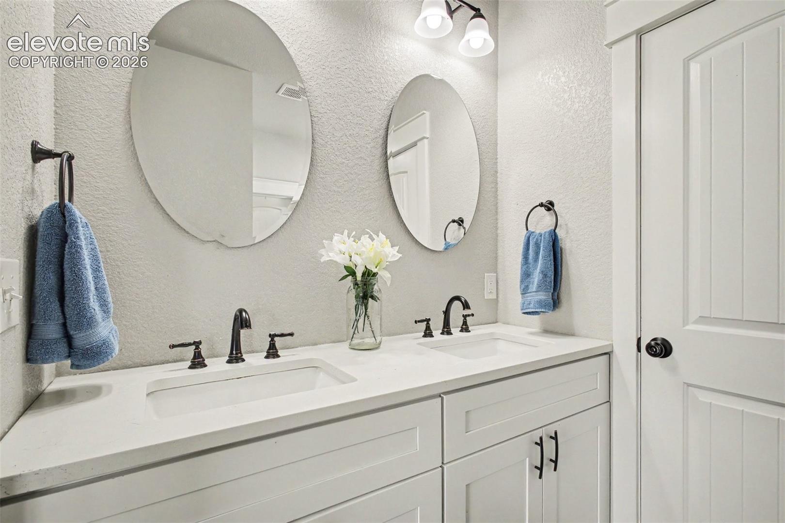 Stylish 5 piece master bathroom!
