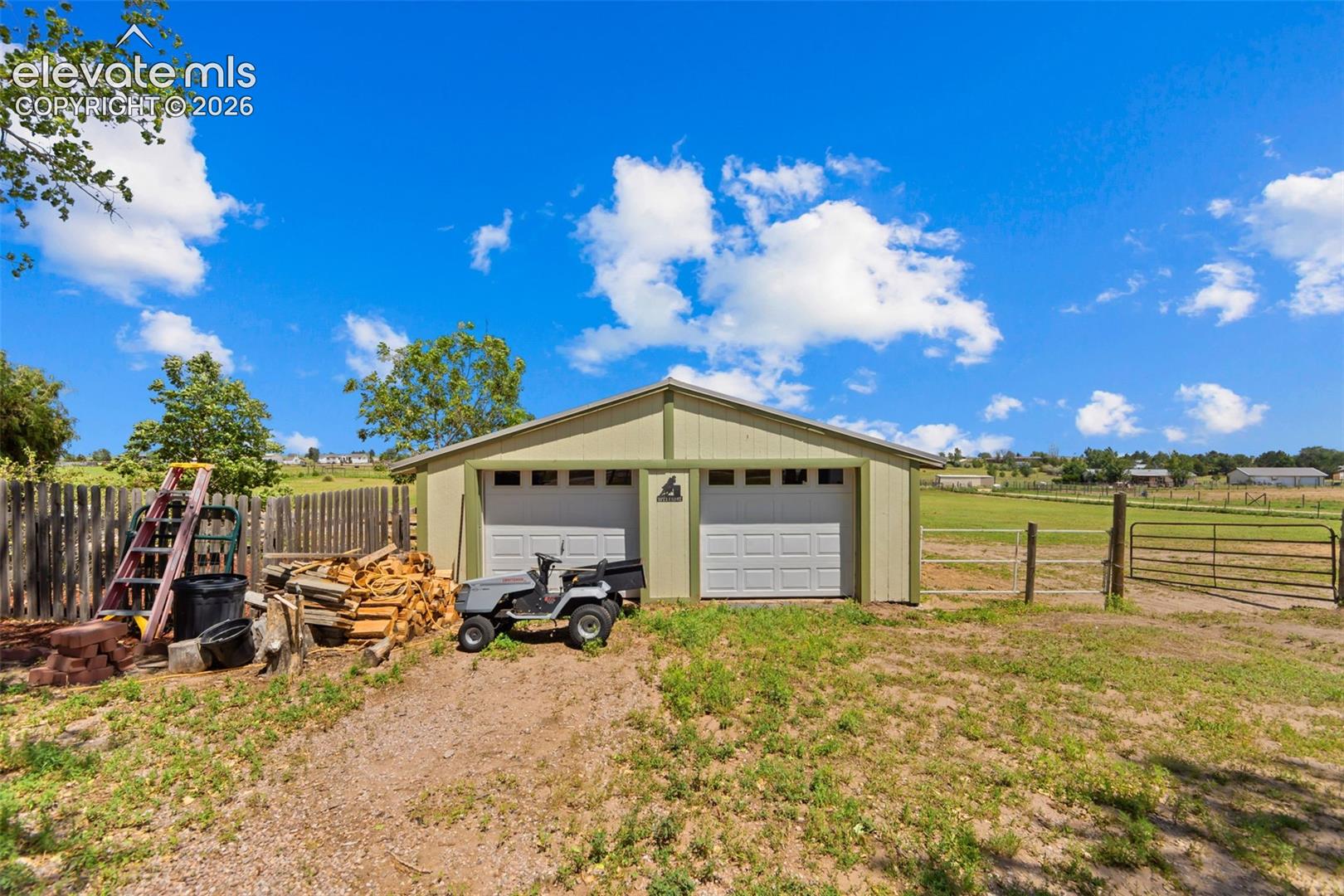 Photo 10 of 6245 Peerless Farms Road, Peyton