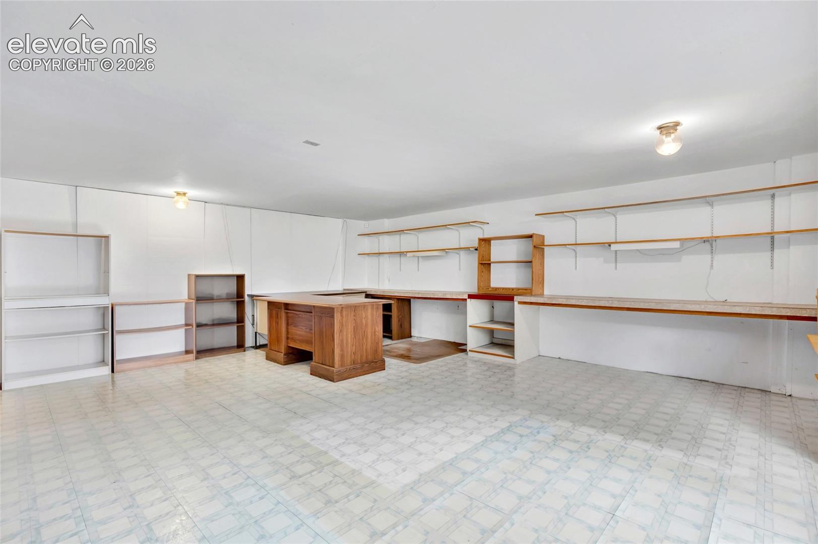 Photo 16 of 1405 Vondelpark Drive, Colorado Springs