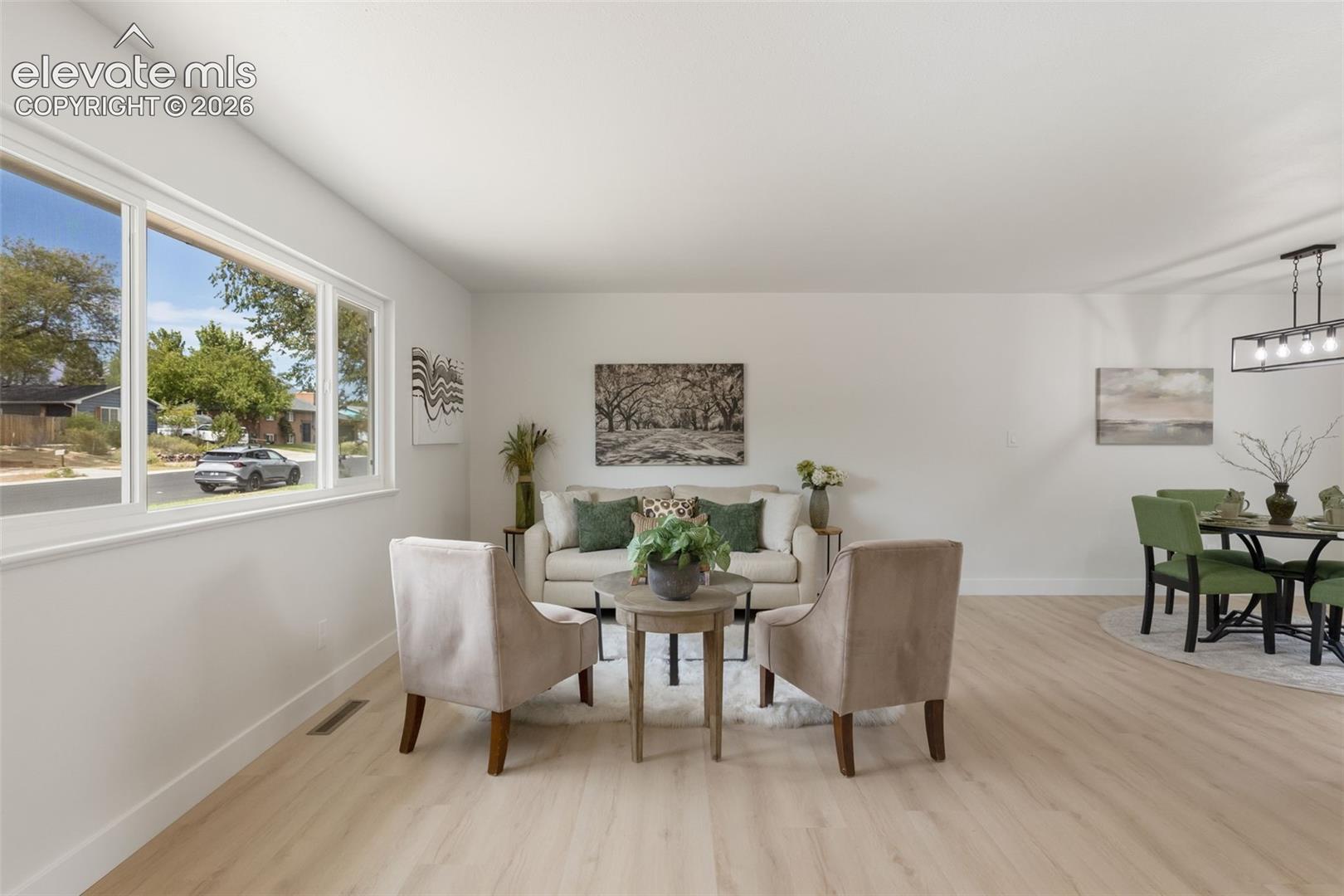 Photo 6 of 705 Pioneer Lane, Colorado Springs