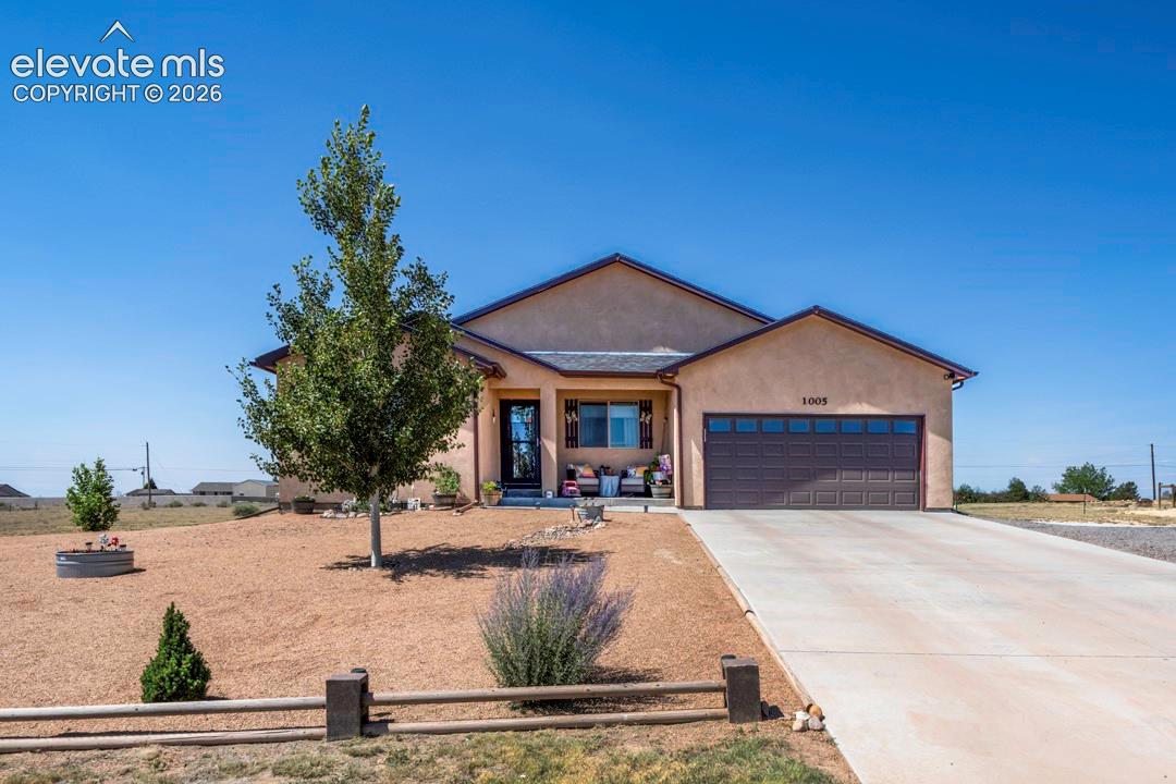 1005 N Kirkwood Dr, Pueblo, CO 81007