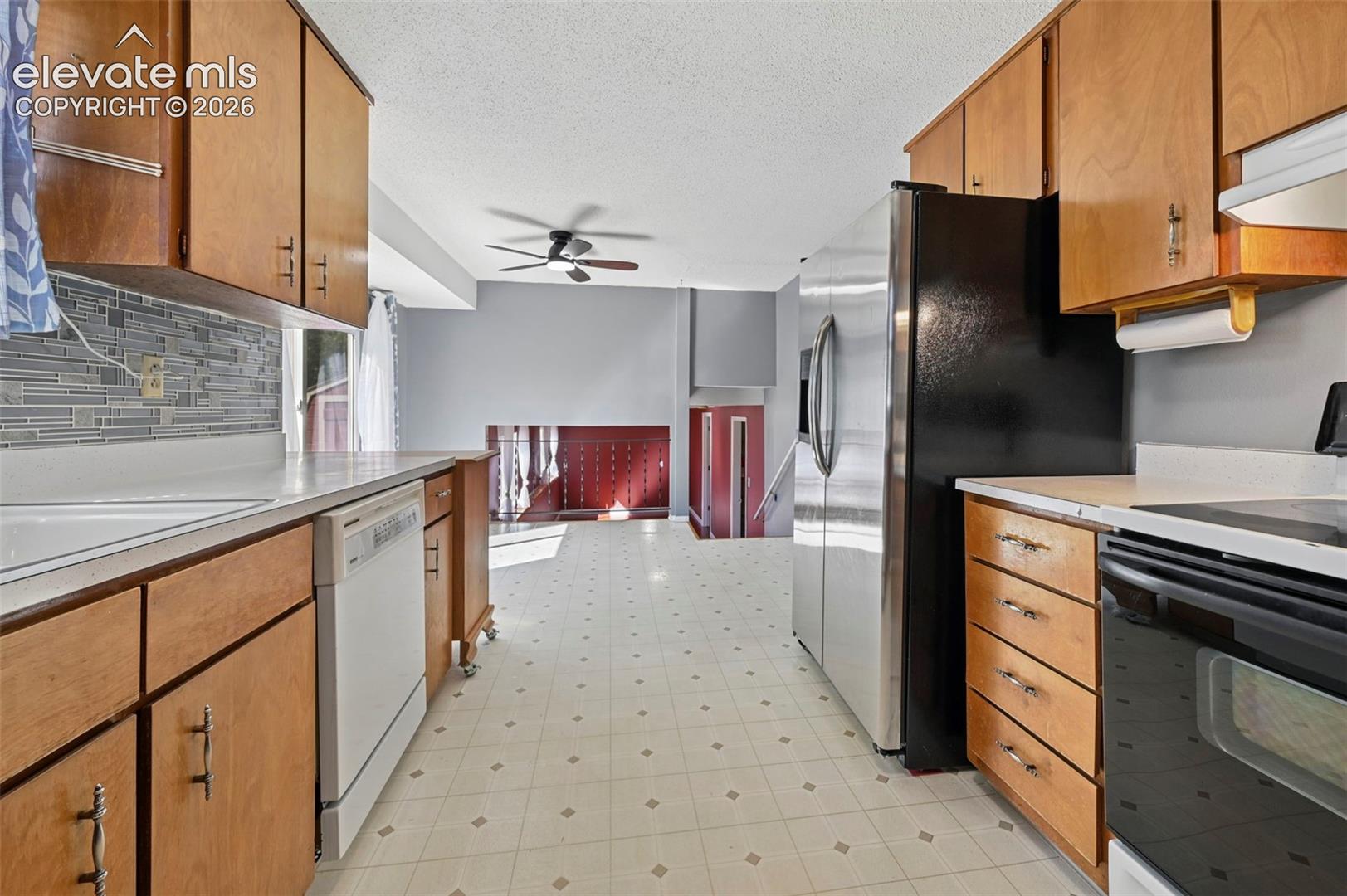 Photo 11 of 313 Cranbrook Circle, Colorado Springs
