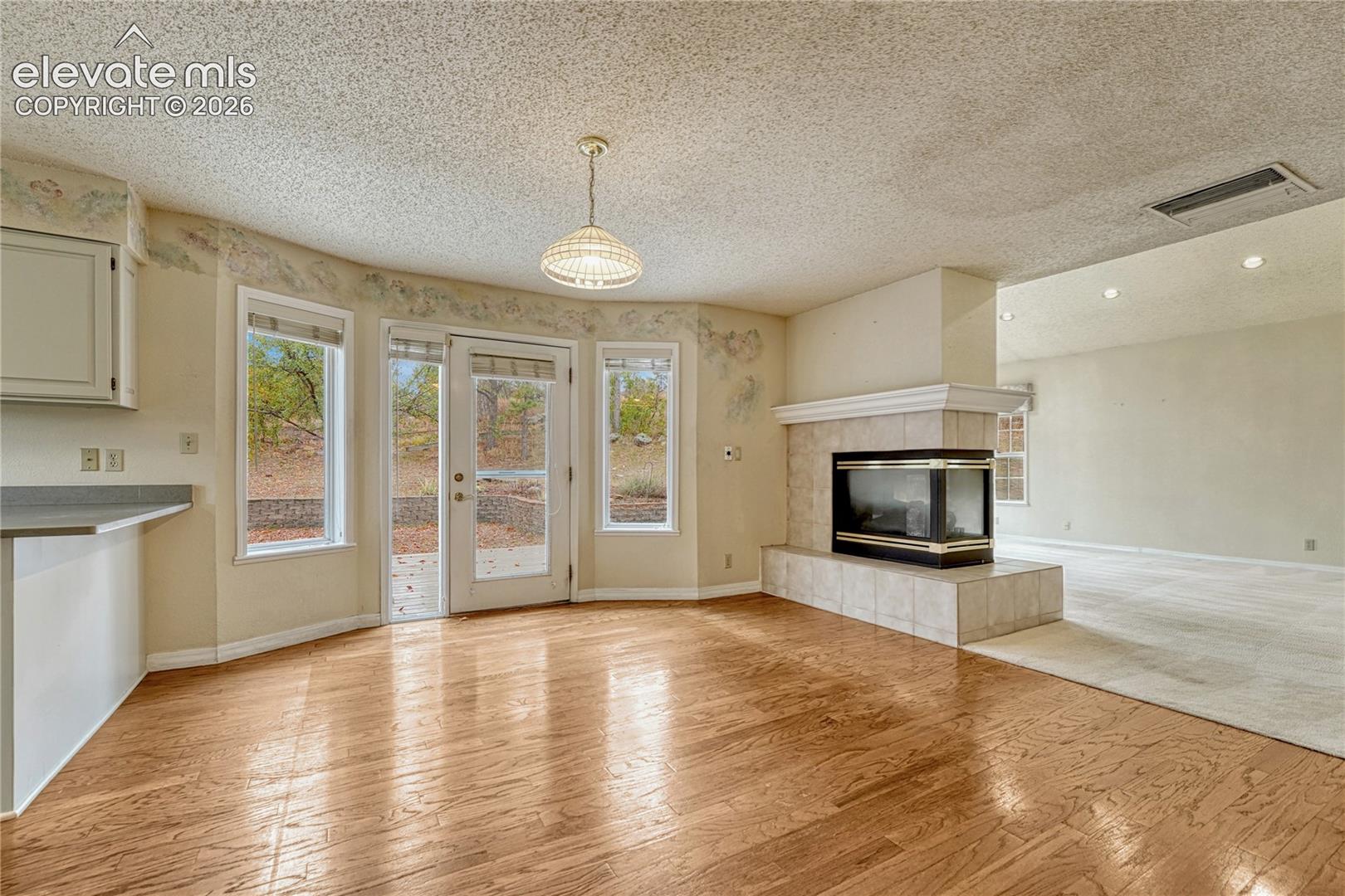 Photo 8 of 1069 BERGLIND Road, Colorado Springs