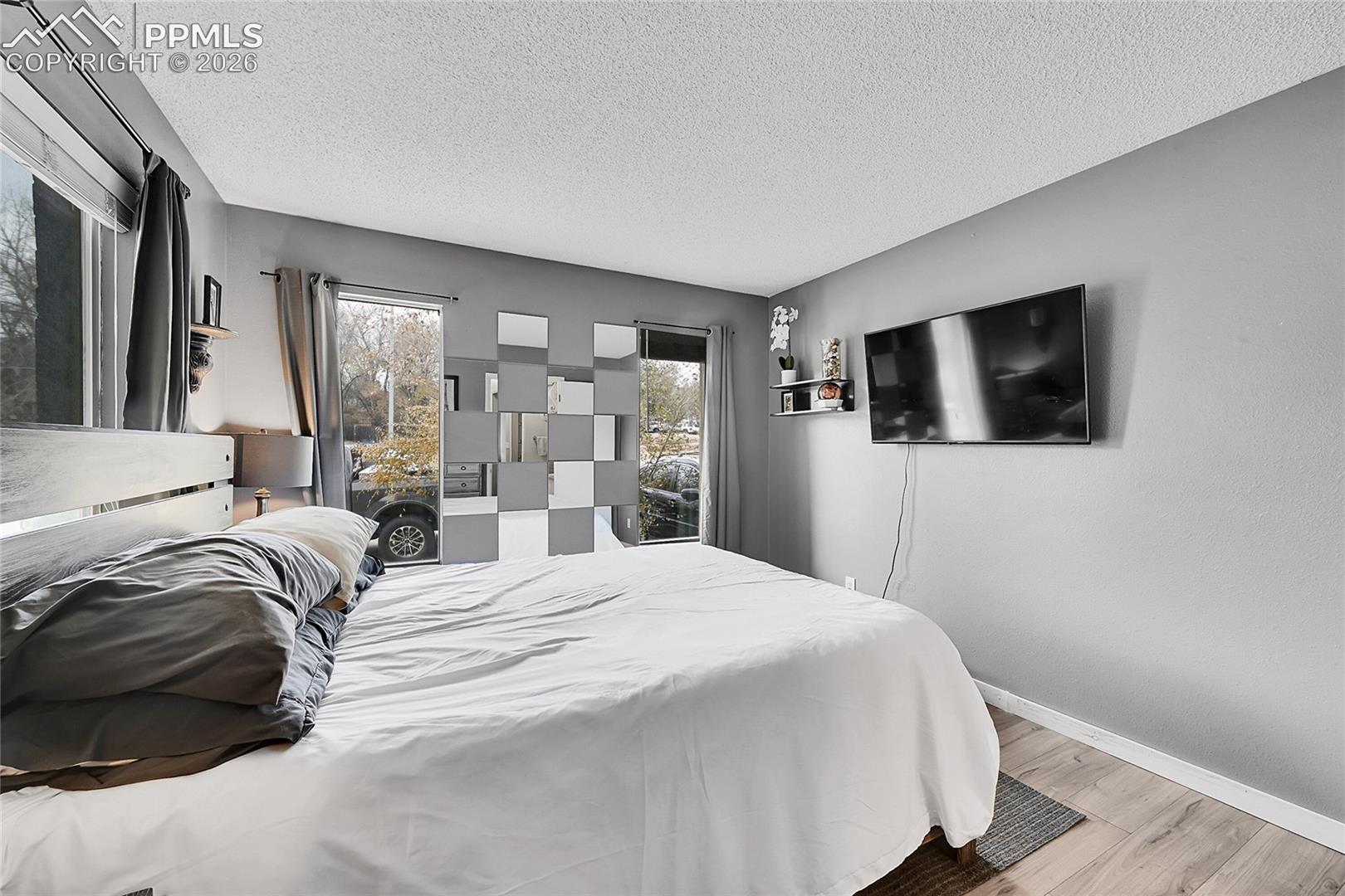 Photo 18 of 421 S Chelton Road, Colorado Springs