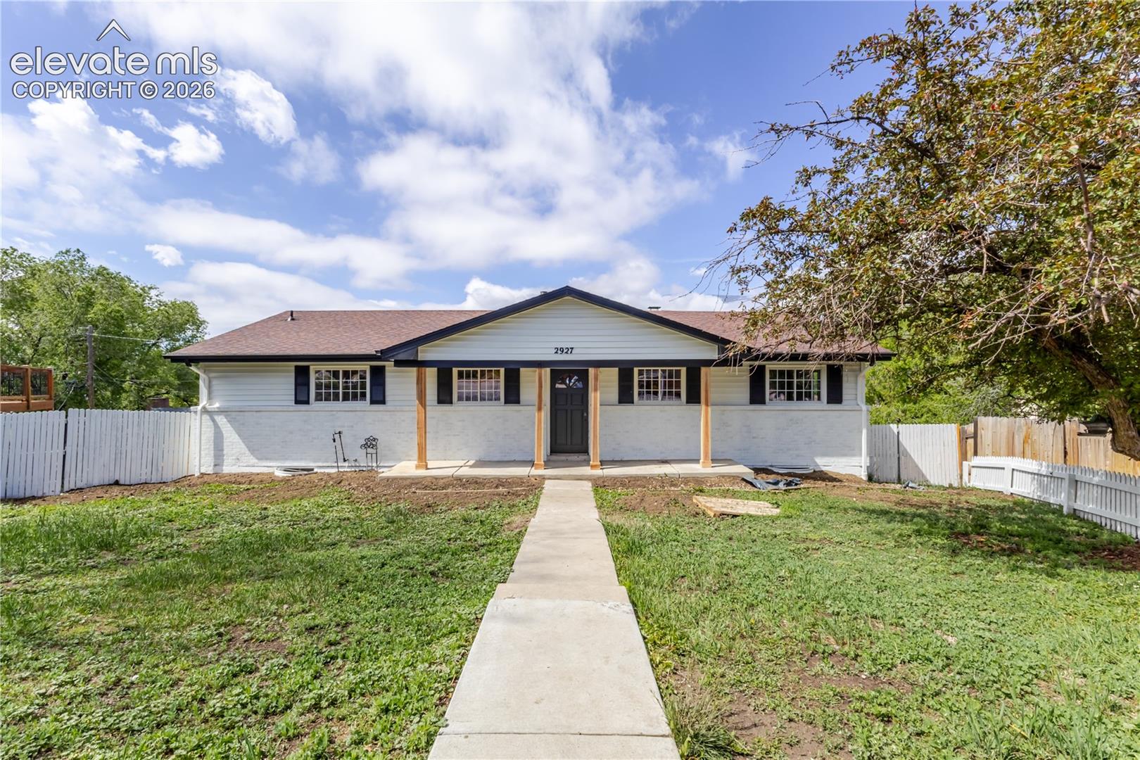 2927 Garden Hill Dr, Colorado Springs, CO 80904