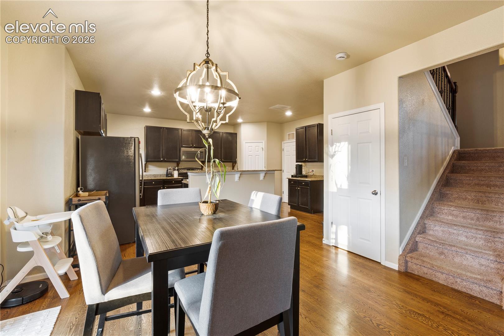 Nice size dining area