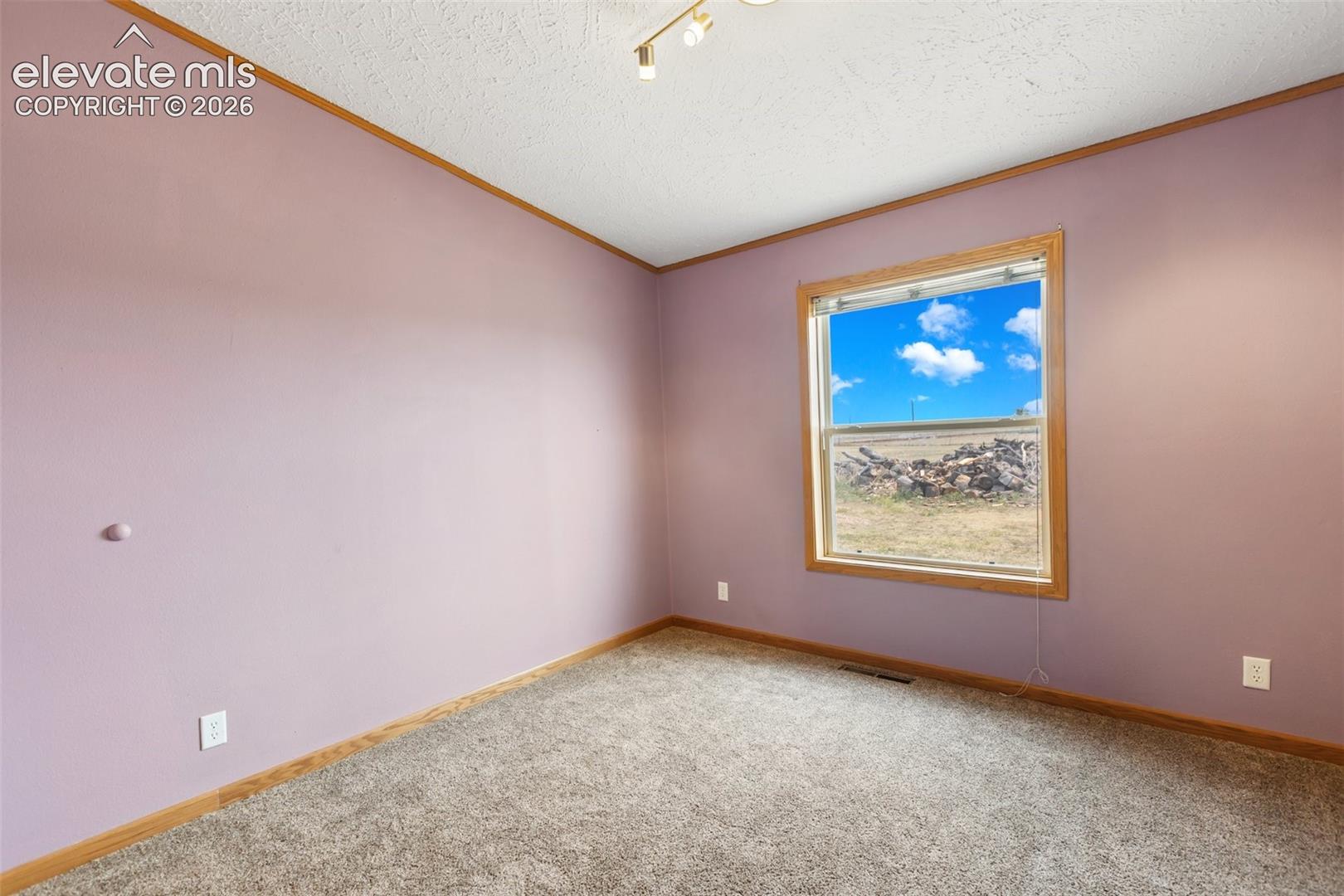 2nd bdrm 