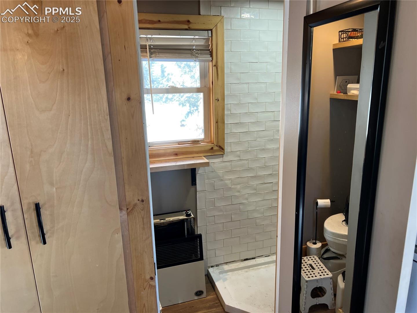 Cabin Bathroom