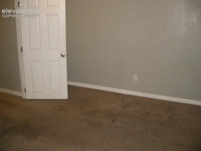 2369 Lexington Village Ln, Colorado Springs, CO 80916