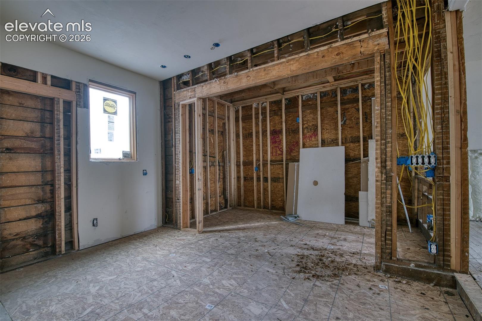 Dining and Kitchen area. 