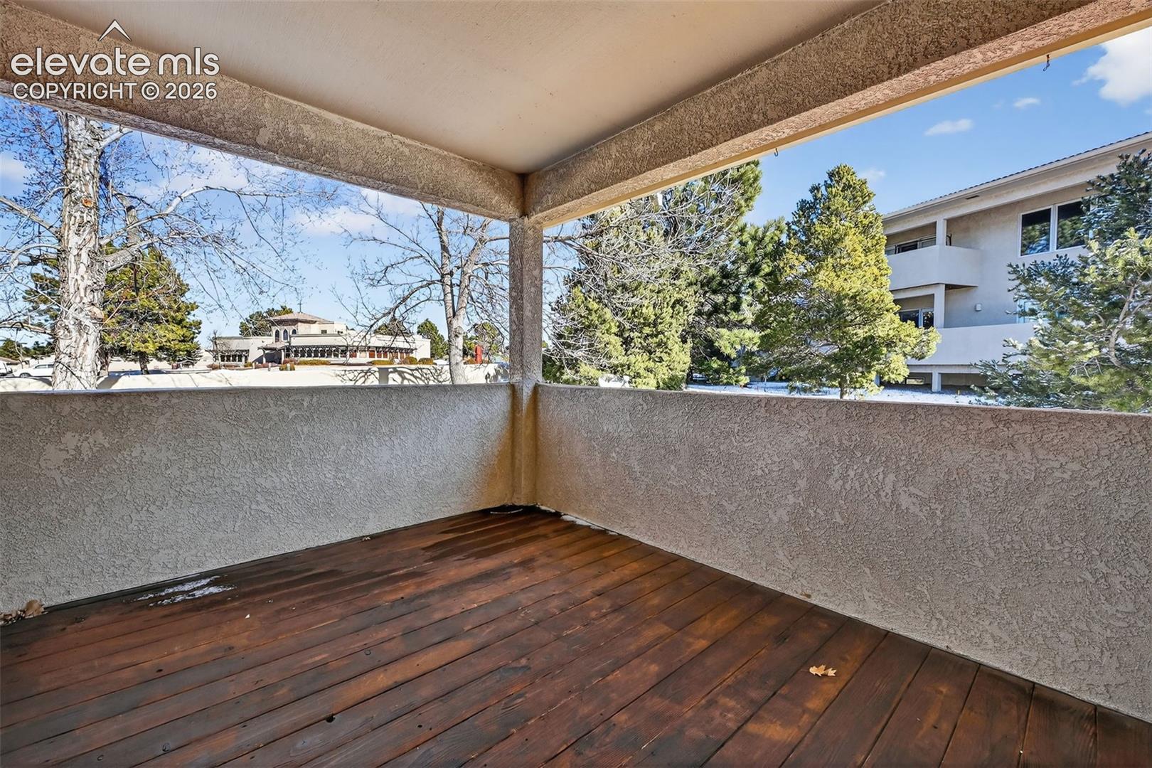 12 Luxury Ln, Colorado Springs, CO 80921