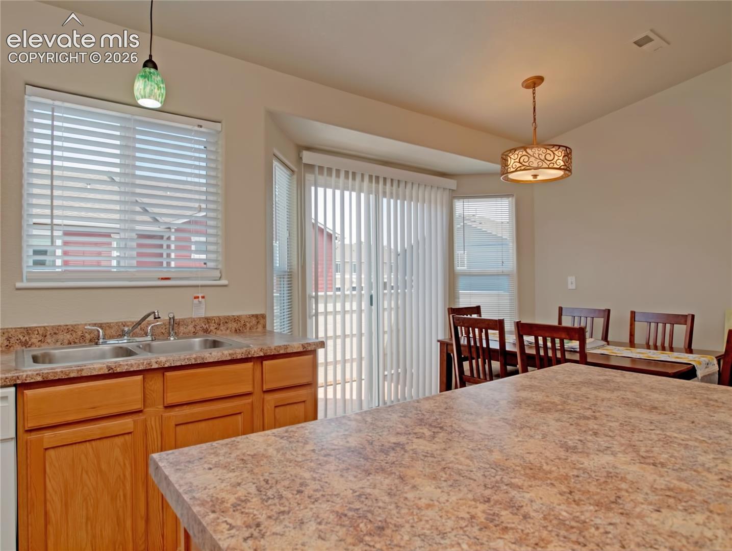 Kitchen w/ island and buffet