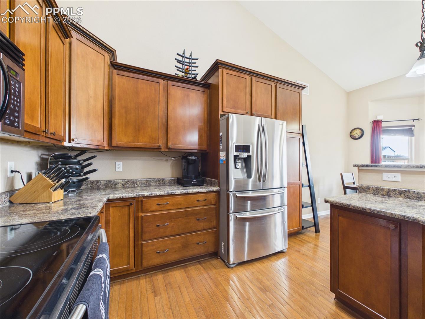 Photo 14 of 553 S Saunders Drive, Pueblo West