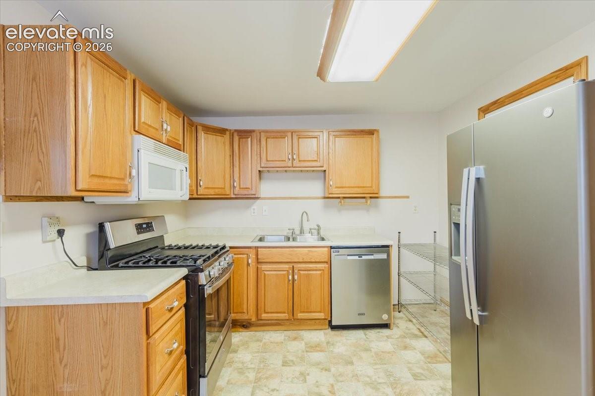Photo 13 of 2219 Hagerman Street, Colorado Springs
