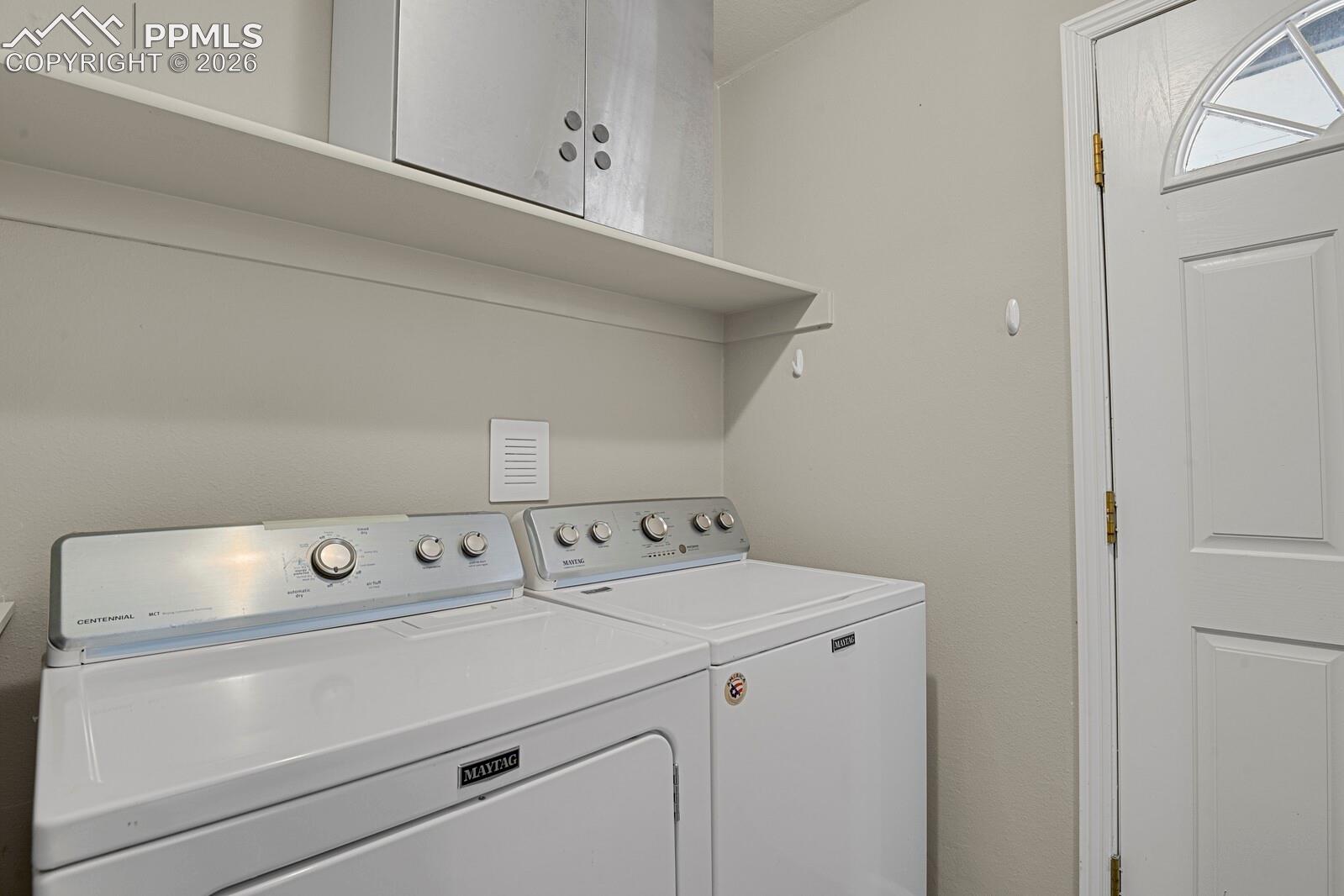 Photo 14 of 1540 Saratoga Drive, Colorado Springs