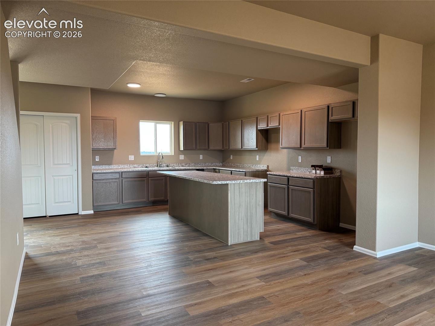 6100 Harper Ln, Pueblo, CO 81008