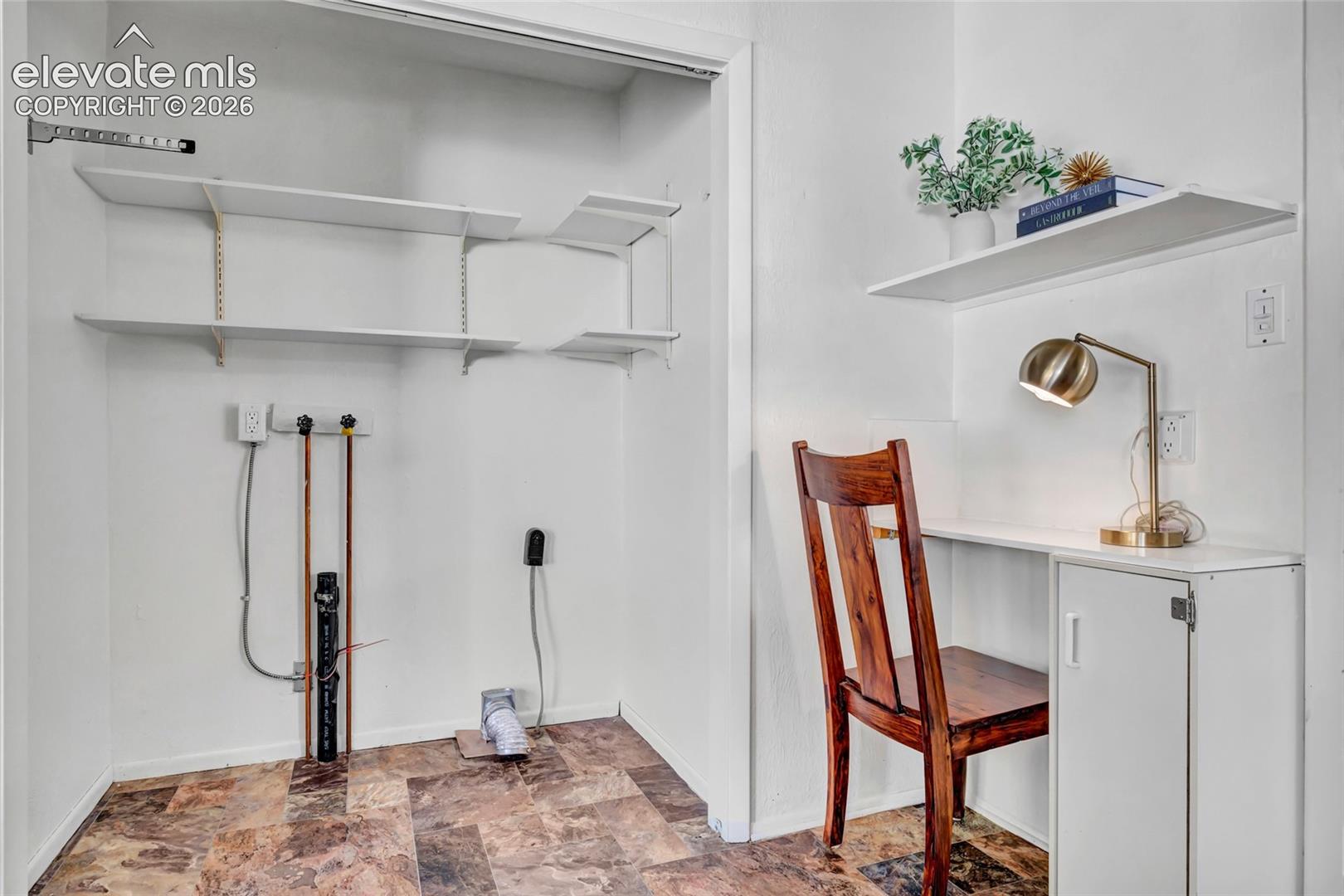 Space for washer/dryer 
