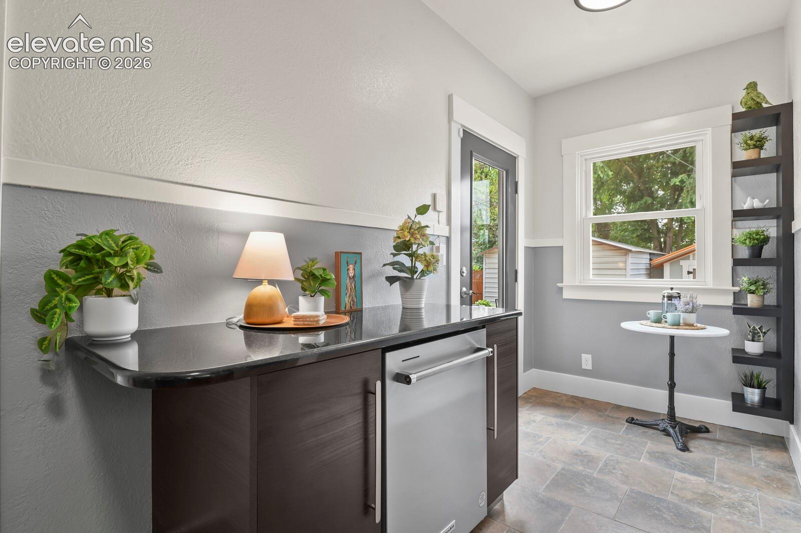 Photo 9 of 1315 E Boulder Street, Colorado Springs