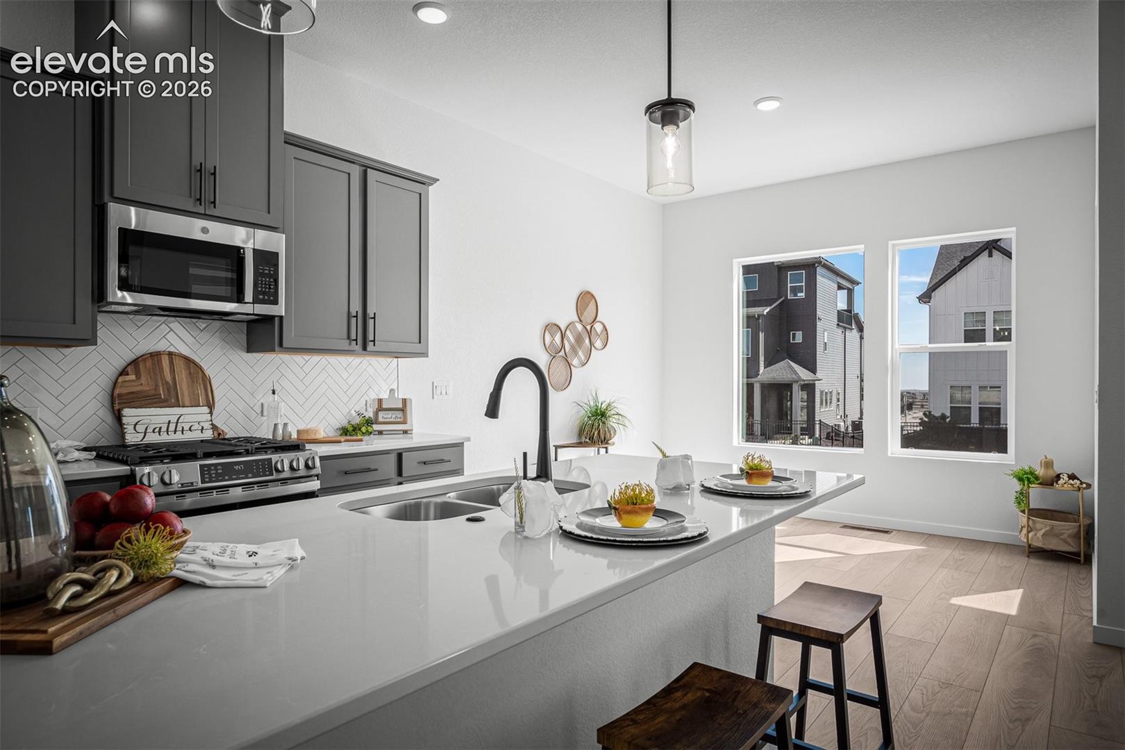 Photo 6 of 6674 Knapp Drive, Colorado Springs
