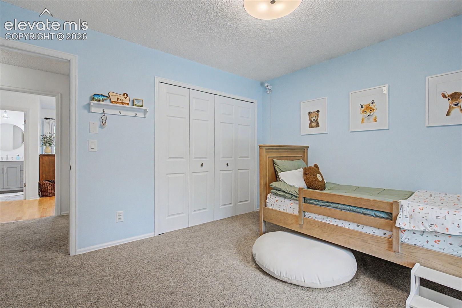 2nd Bedroom Photo 2