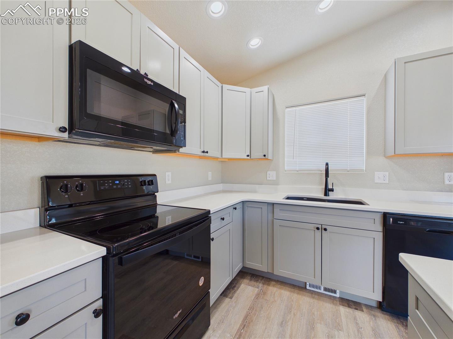 Photo 13 of 157 S Stardust Circle, Pueblo West