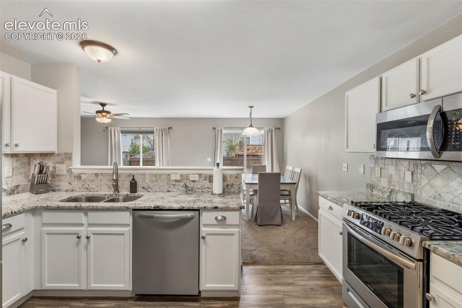 Photo 11 of 12633 Pine Valley Circle, Peyton
